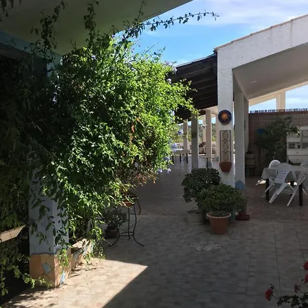 Bed and breakfast Garden Carloforte (Isola di San Pietro)
