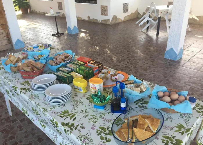 Garden Couette-café Carloforte (Isola di San Pietro)